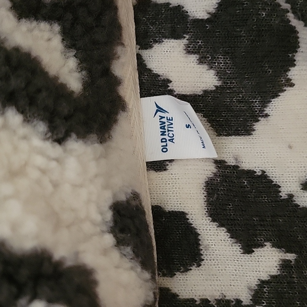 Old navy jacket - Picture 2 of 2